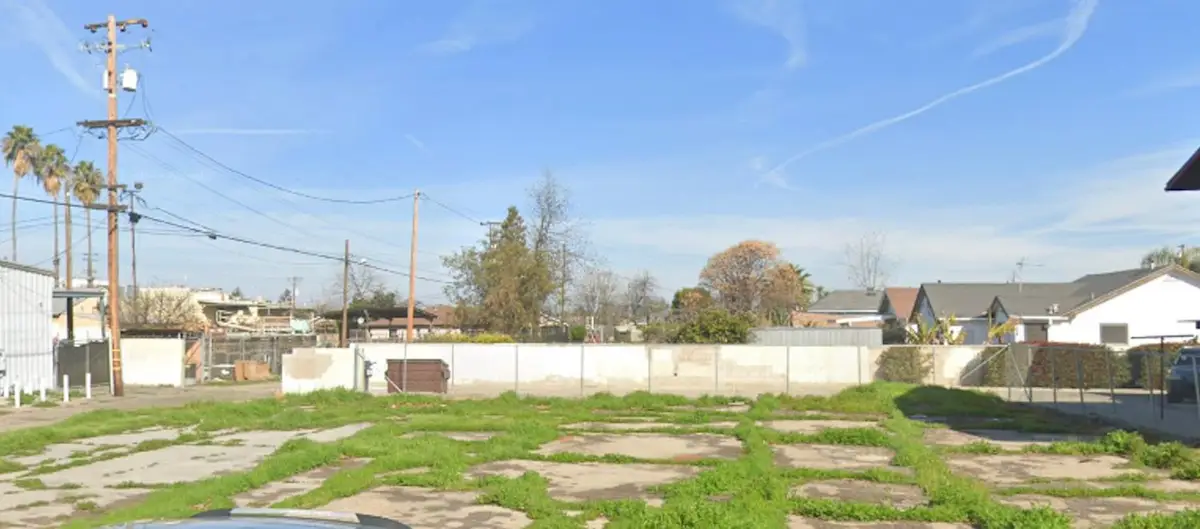 1122 7th, Sanger, CA 93657 - #1