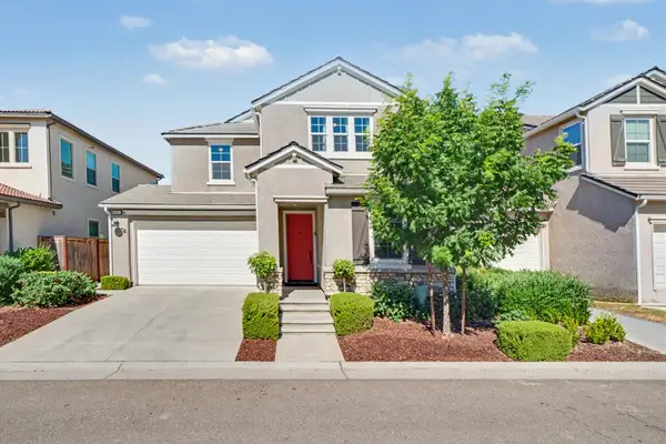 4682 Loftwood Road, Madera, CA 93636