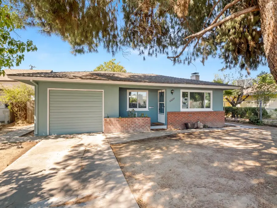 4795 E Simpson Avenue, Fresno, CA 93703 - #3