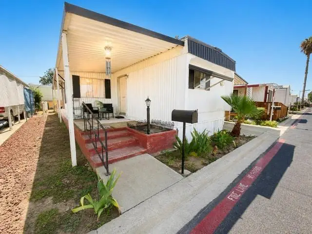 560 W Pleasant Avenue #74, Tulare, CA 93274 - #2