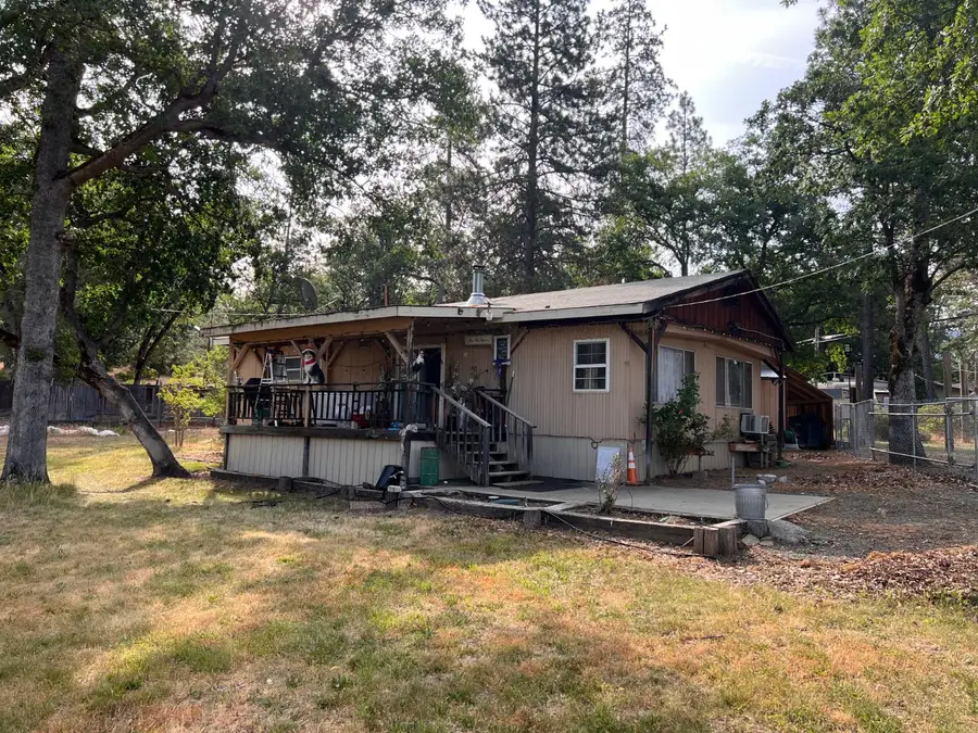 70 N Oak Avenue, Hayfork, CA 96041 - #2