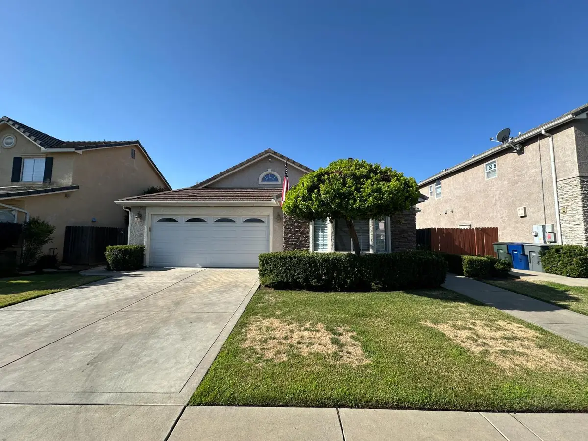 2928 Norwich Avenue, Clovis, CA 93611 - #1