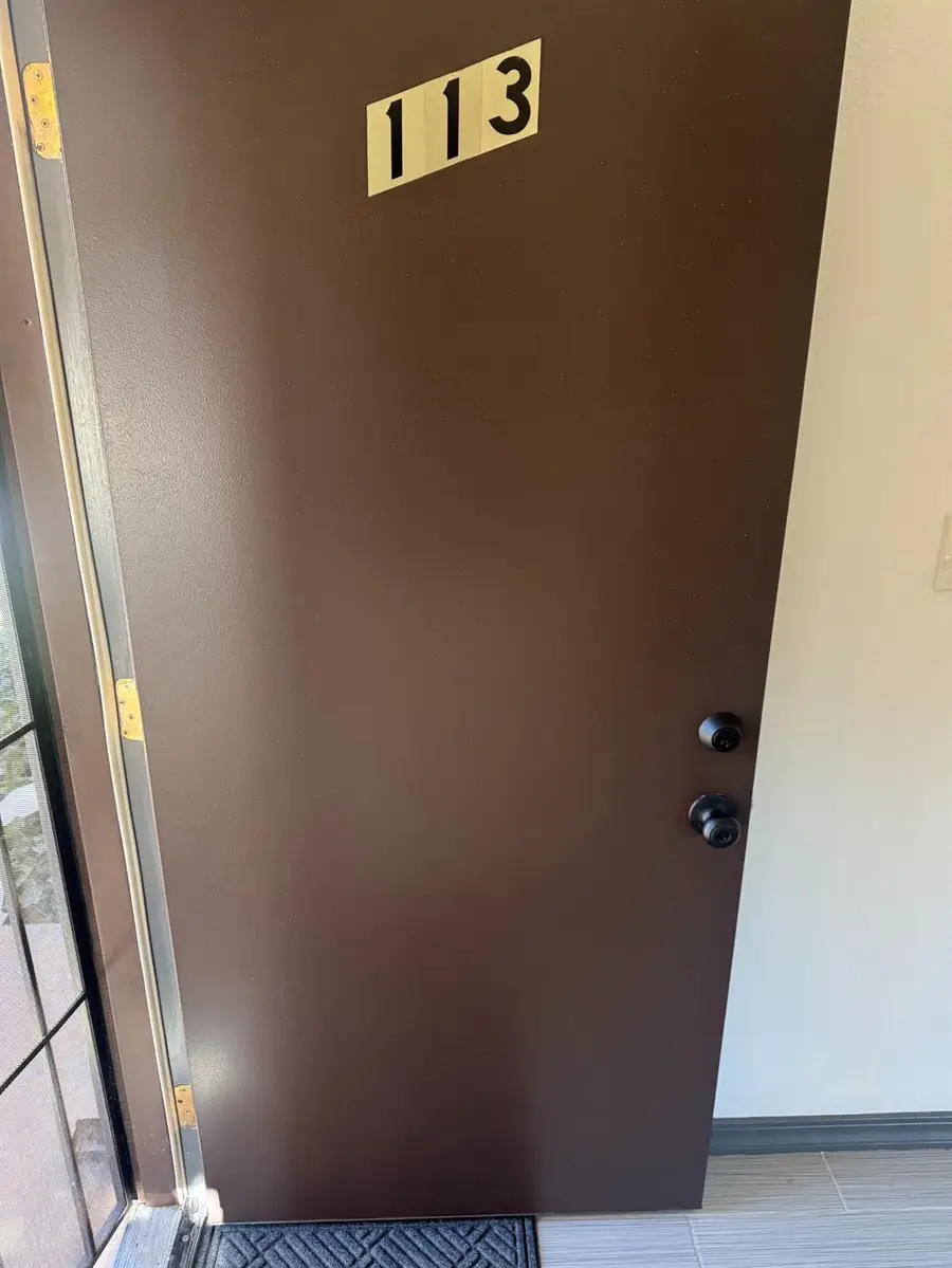1550 W Ashlan Avenue #113, Fresno, CA 93705 - #2