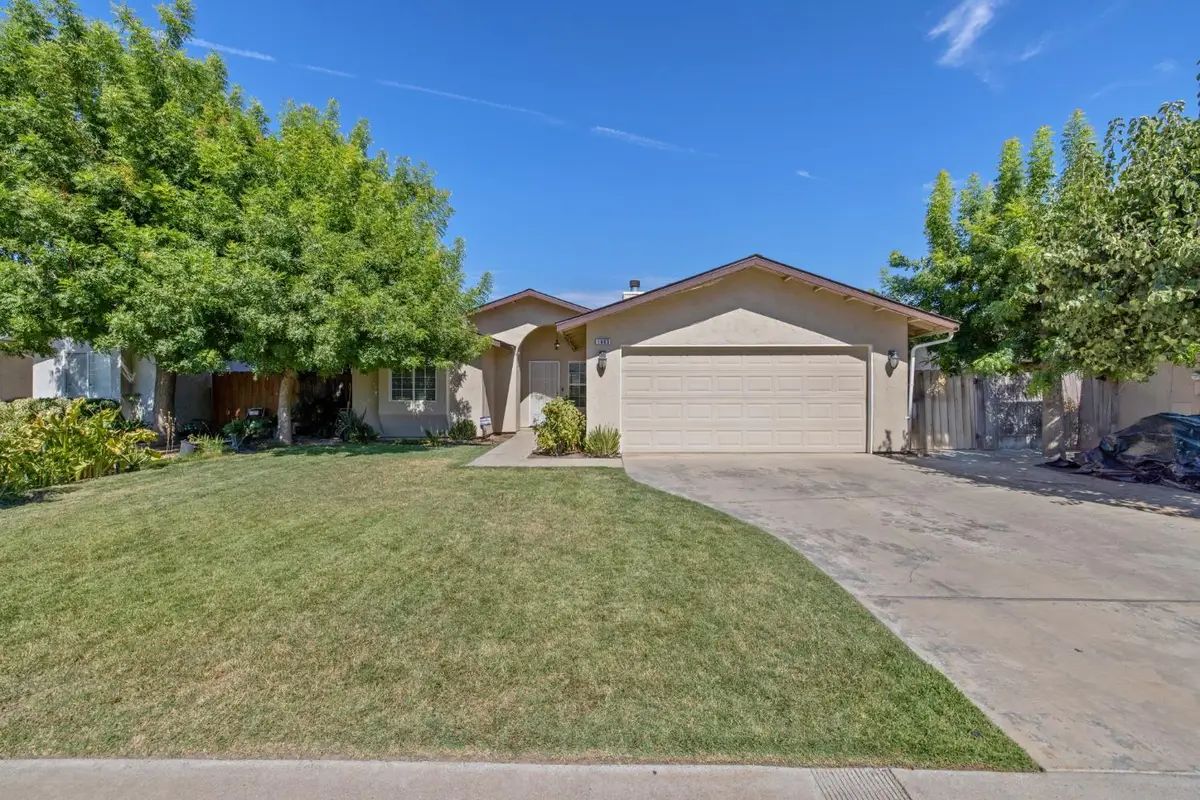 1603 Rosewood Lane, Hanford, CA 93230 - #1