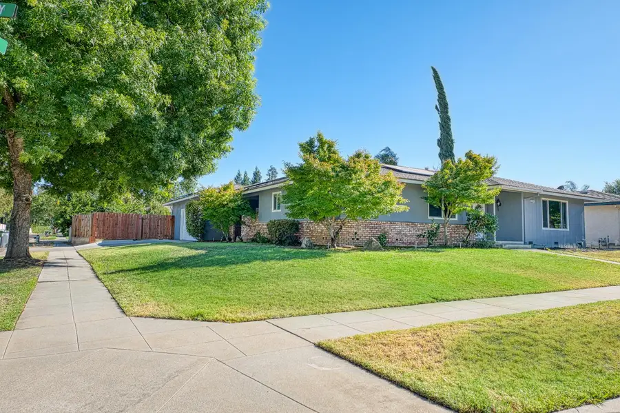 3333 E Ellery Avenue, Fresno, CA 93710 - #3