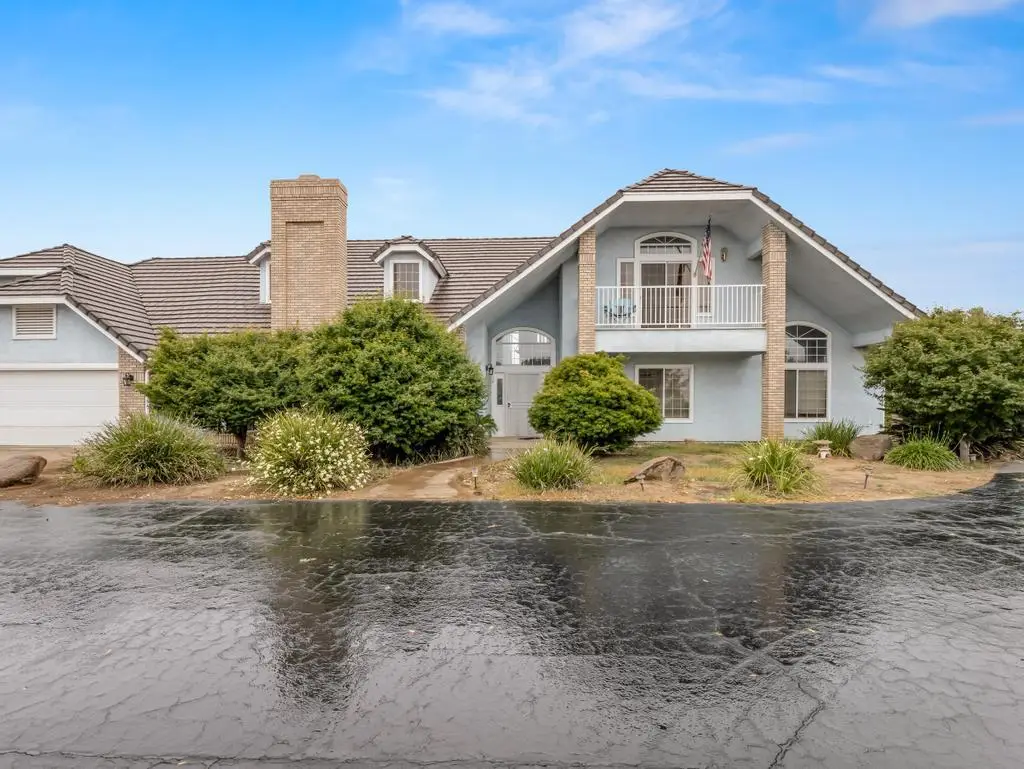 16150 E Mckinley Avenue, Sanger, CA 93657 - #1