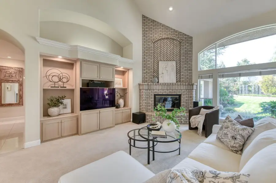856 E Sutton Drive, Fresno, CA 93720 - #3