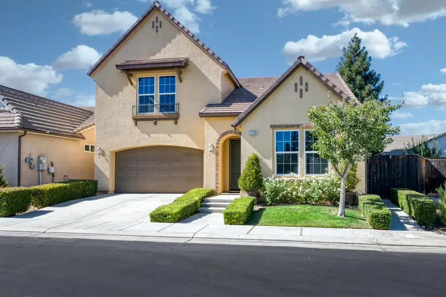 2120 W Juliet Way, Fresno, CA 93711 - #2