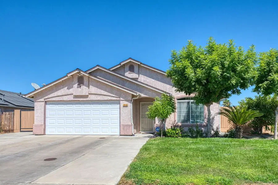3718 Clay Court, Selma, CA 93662 - #2