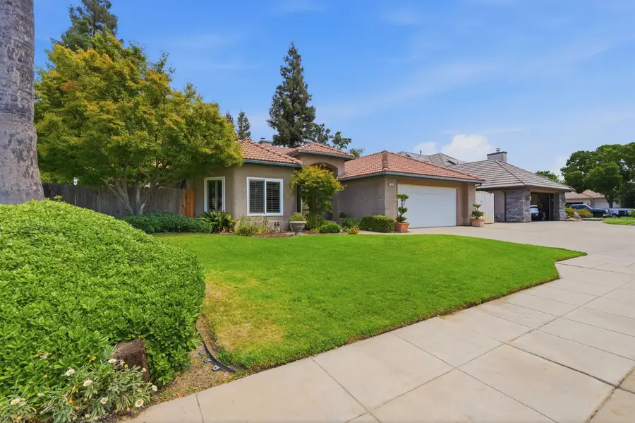 2571 Wrenwood Avenue, Clovis, CA 93611 - #3