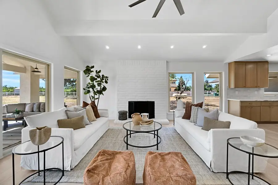 1470 N Locan Avenue, Fresno, CA 93737 - #2