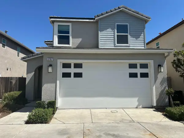 3707 Graystoke Way, Clovis, CA 93619