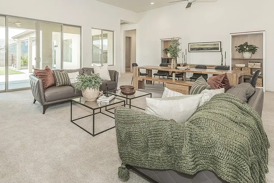 1940 Solig Avenue, Kingsburg, CA 93631 - #3