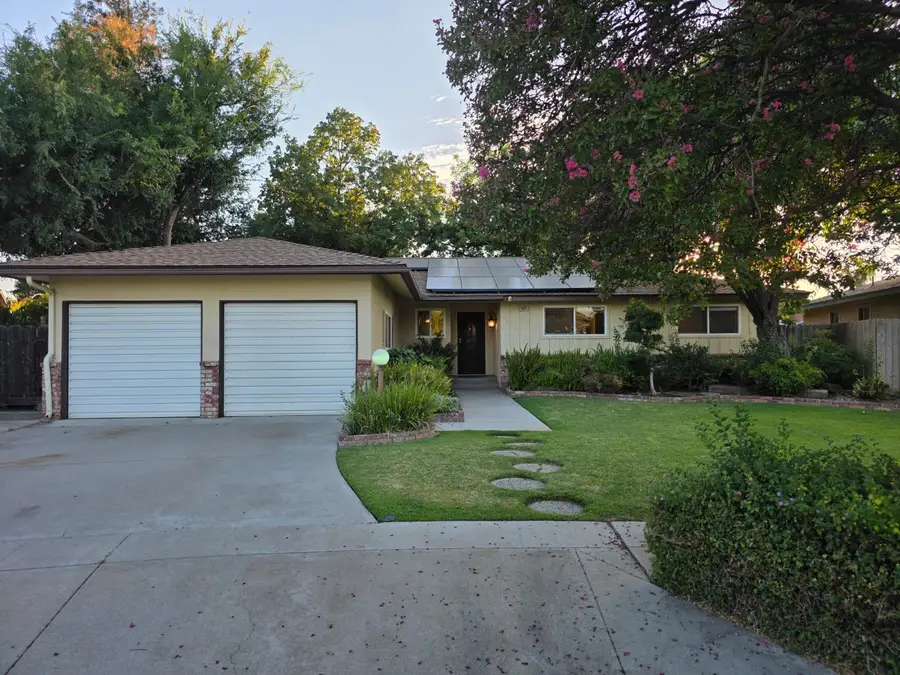 2833 E Paul Avenue, Fresno, CA 93710 - #3