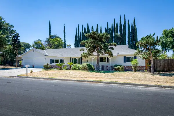 1285 W Stuart Avenue, Fresno, CA 93711