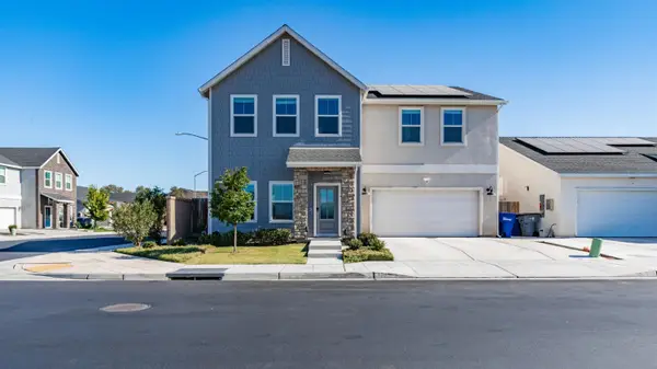 5817 E Alexander Avenue, Fresno, CA 93727