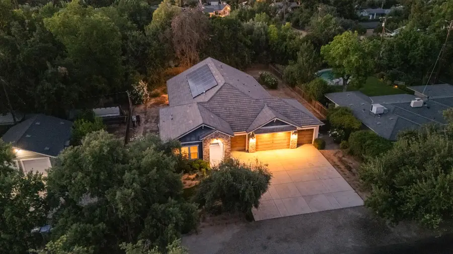 745 E Gettysburg Avenue, Fresno, CA 93704 - #2