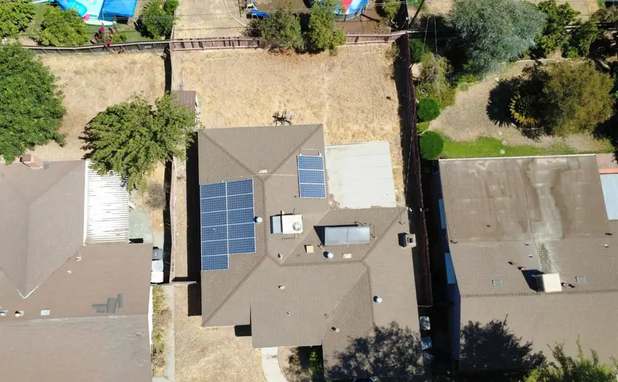 2618 W Pontiac Way, Fresno, CA 93705 - #2