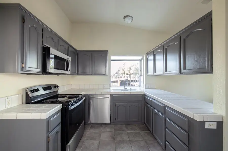 3745 N Cornelia Avenue, Fresno, CA 93722 - #3