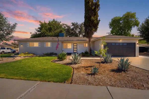 890 Laurel Lane, Lemoore, CA 93245