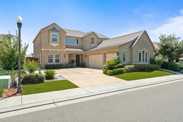3264 Quincy Avenue, Clovis, CA 93619