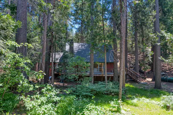 42155 Hanging Branch Road, Shaver Lake, CA 93664