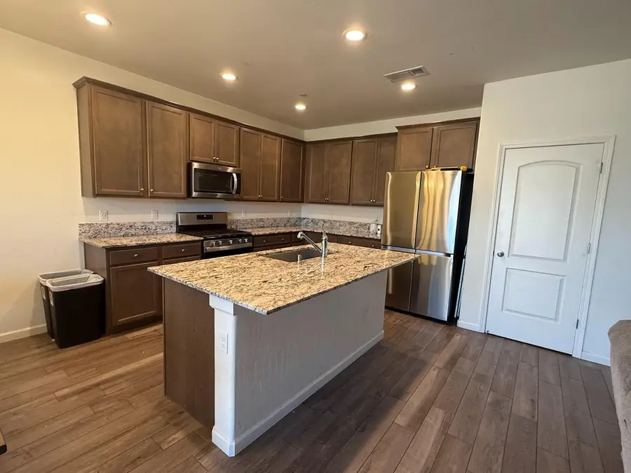 2778 Jasmine Avenue, Reedley, CA 93654 - #2