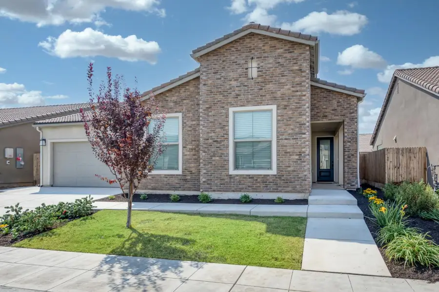7213 E Brown Ave, Fresno, CA 93737 - #2