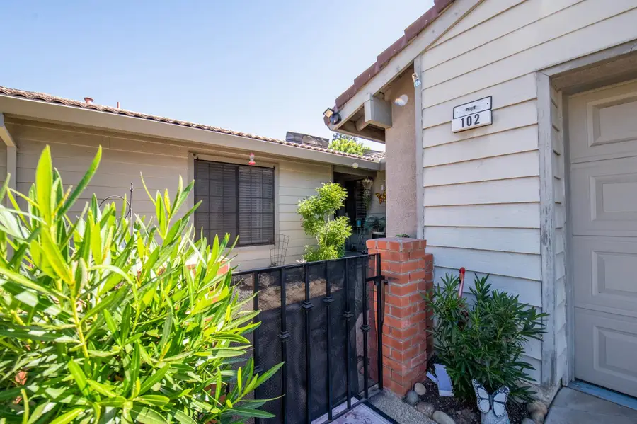 7059 N Teilman Ave #102, Fresno, CA 93711 - #2