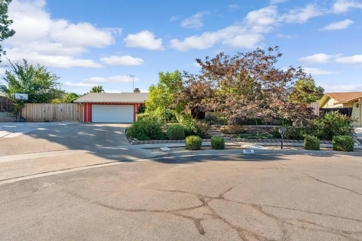 1103 W Tenaya Way, Fresno, CA 93711 - #1