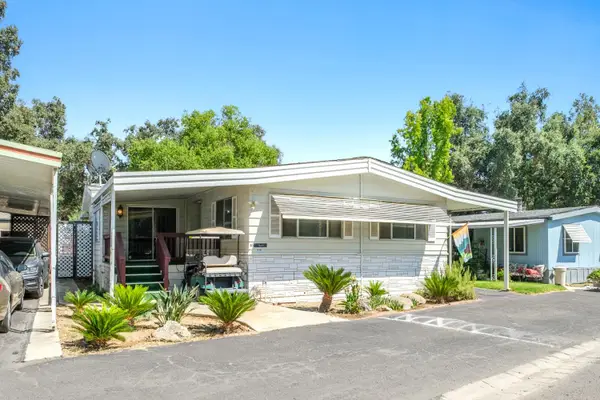 340 N Frankwood #48, Sanger, CA 93657