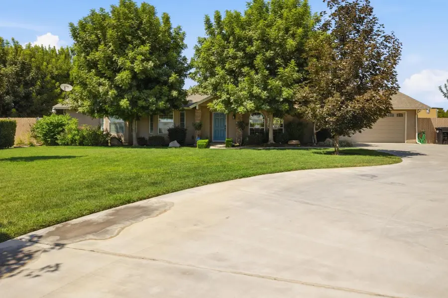 3448 Avenue 416, Reedley, CA 93654 - #2