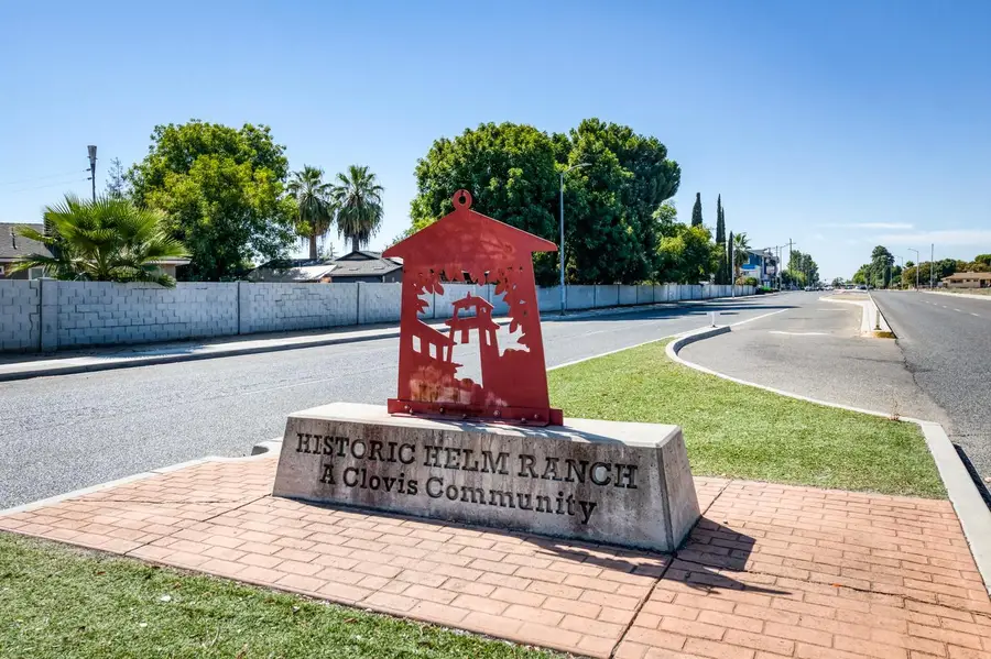 571 W Pat Drive, Clovis, CA 93612 - #3