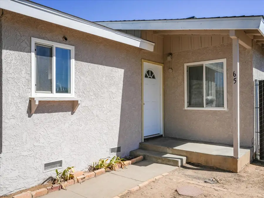 65 E Calimyrna Avenue, Fresno, CA 93710 - #3