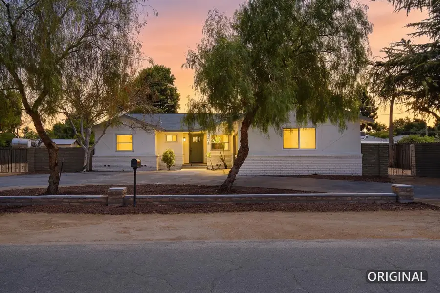 234 N Caesar Avenue, Fresno, CA 93727 - #2