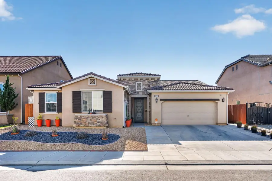 674 Agua Dulce Avenue, Clovis, CA 93619 - #2
