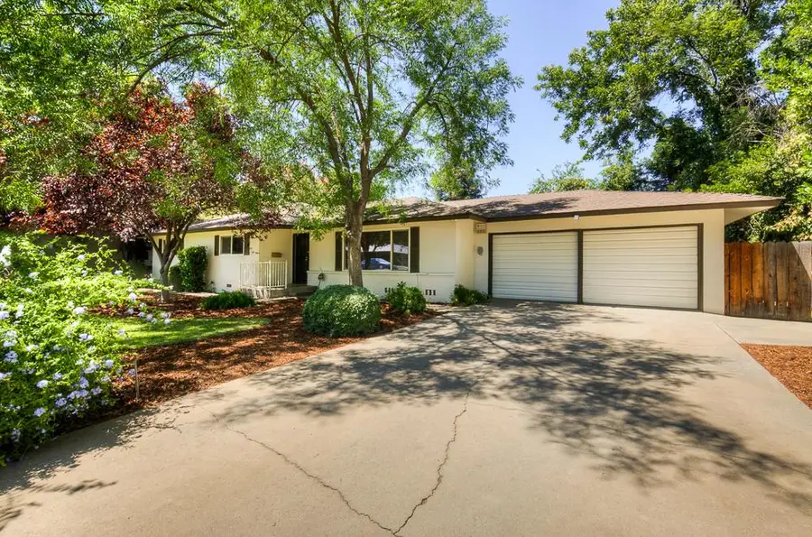 4935 E Heaton Avenue, Fresno, CA 93727 - #3