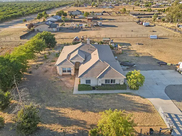 30047 Avenue 20, Madera, CA 93638