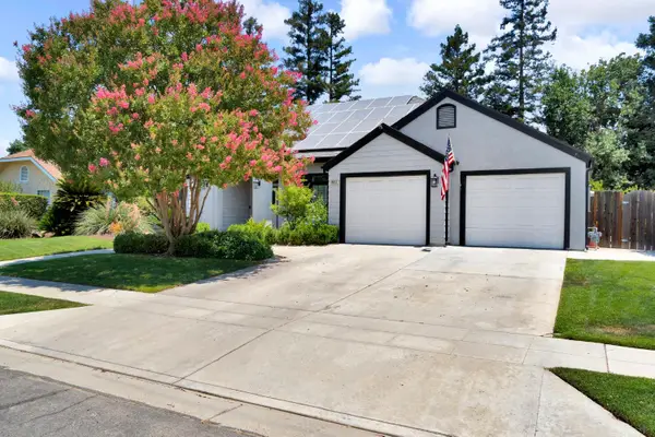 8814 N Spalding Avenue, Fresno, CA 93720