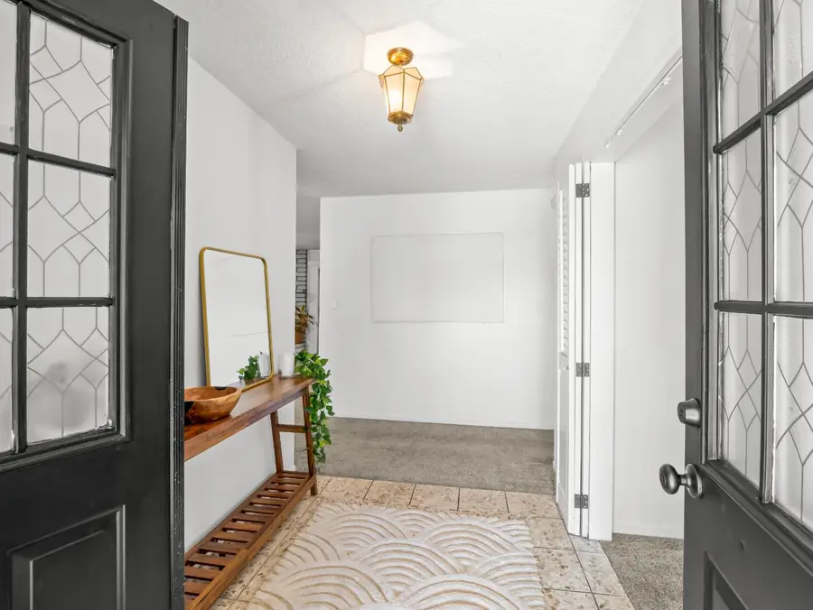 6565 N Rowell Avenue, Fresno, CA 93710 - #2
