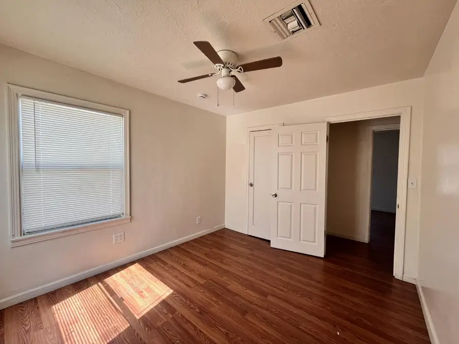 1622 N 6th Street, Fresno, CA 93703 - #2