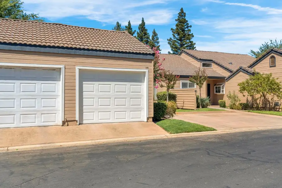 474 E Alluvial Avenue #196, Fresno, CA 93720 - #3