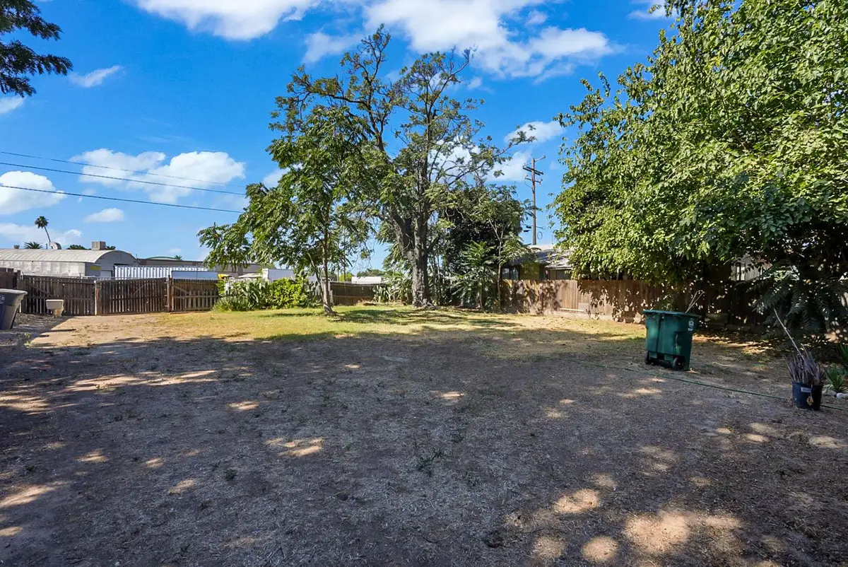140 Washington Road, Chowchilla, CA 93610 - #1