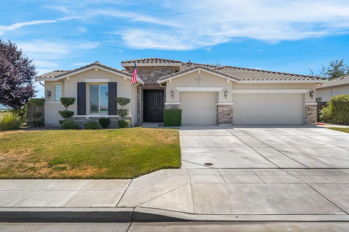 358 N Gleason Avenue, Fowler, CA 93625 - #1