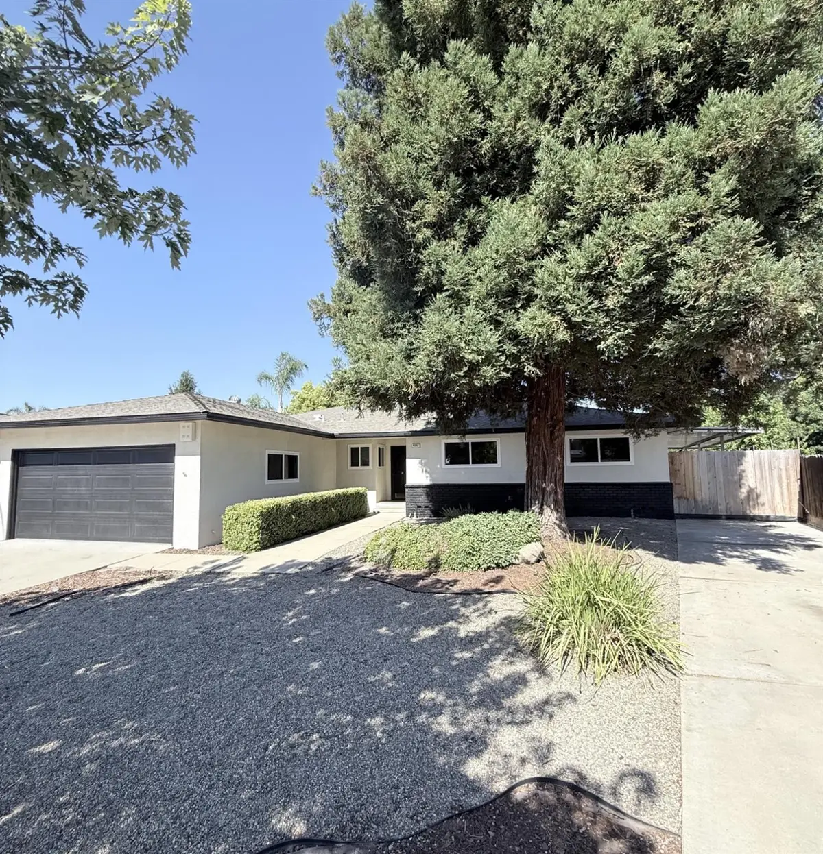 6553 N Chestnut Avenue, Fresno, CA 93710 - #1