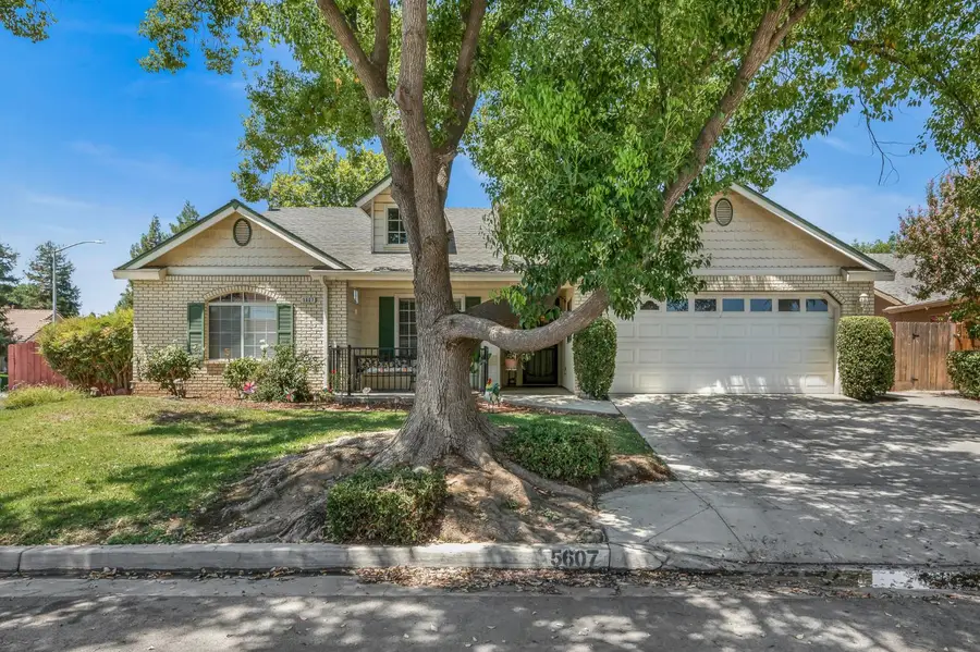 5607 N Cleo Avenue, Fresno, CA 93722 - #2
