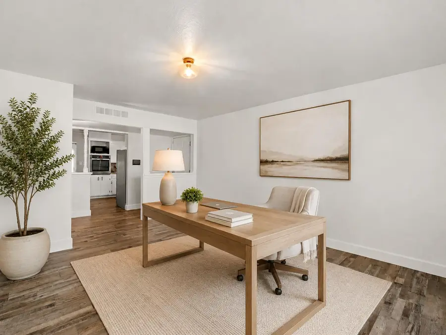 5687 E Ashlan, Tarpey Village, CA 93727 - #3