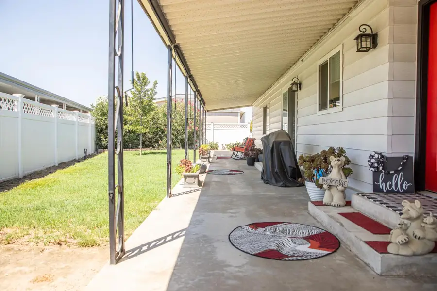 1701 Dinuba Avenue #108, Selma, CA 93662 - #3