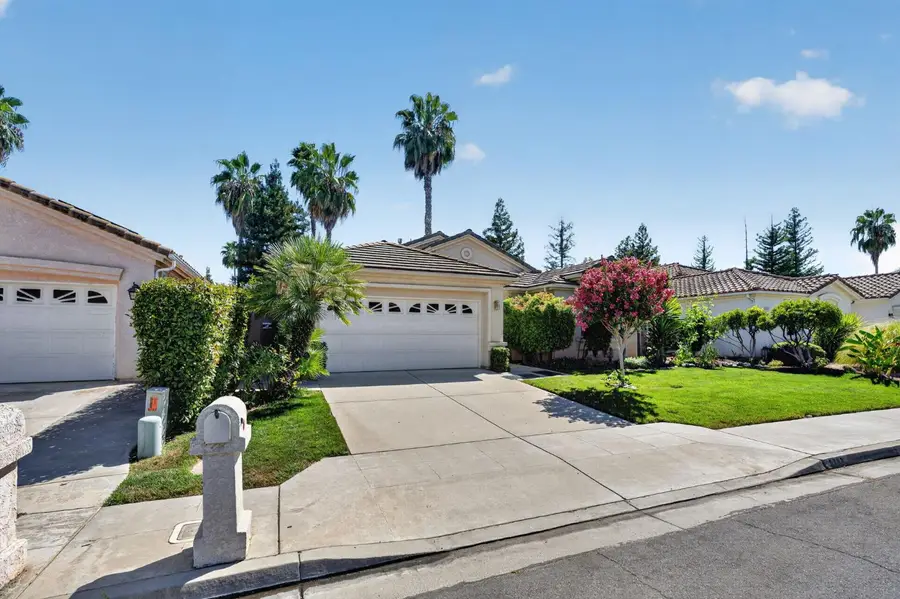 5783 W Decatur Avenue, Fresno, CA 93722 - #2