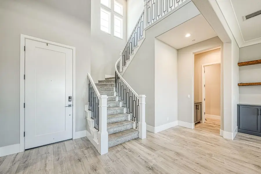 4721 Overstone Avenue, Madera, CA 93636 - #2